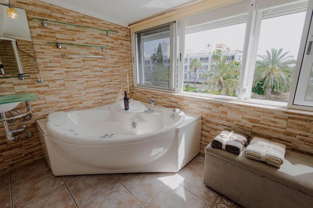 Adosado En Costa Adeje Appartement Playa de las Américas Buitenkant foto